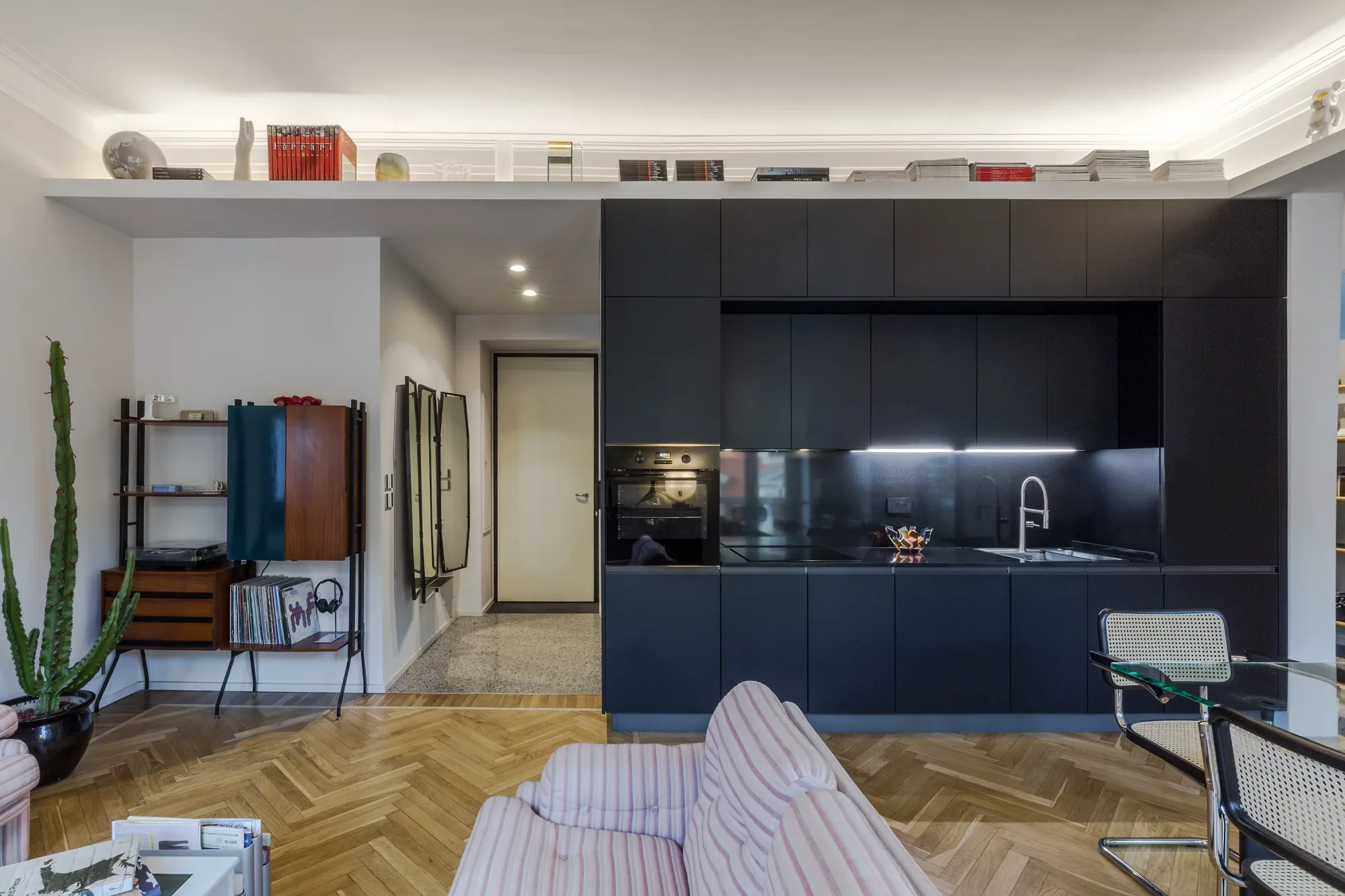 Bertola Apartment, Torino, Italy, 2023. Photo: Beppe Giardino.